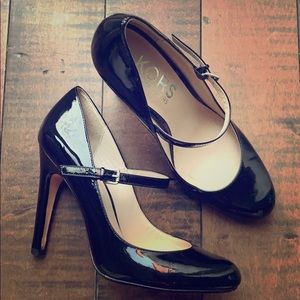 Michael Kors black patent Mary Jane  pumps